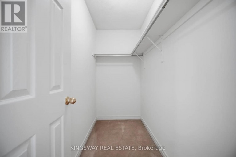 754 WHITE CLOVER WAY, Mississauga (East Credit), Ontario, L5V3B8