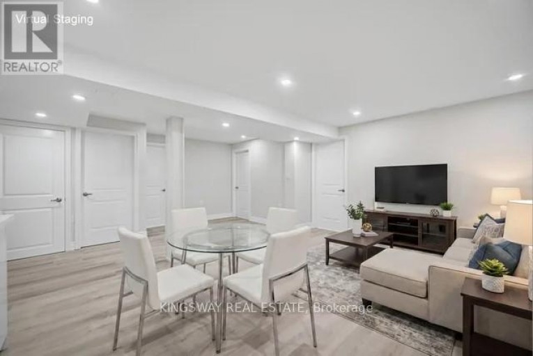 754 WHITE CLOVER WAY, Mississauga (East Credit), Ontario, L5V3B8