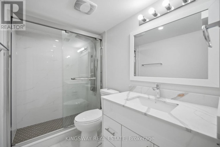 754 WHITE CLOVER WAY, Mississauga (East Credit), Ontario, L5V3B8