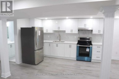 LOWER - 1627 BAGGINS STREET Pickering (Brock Ridge) Ontario photo 2