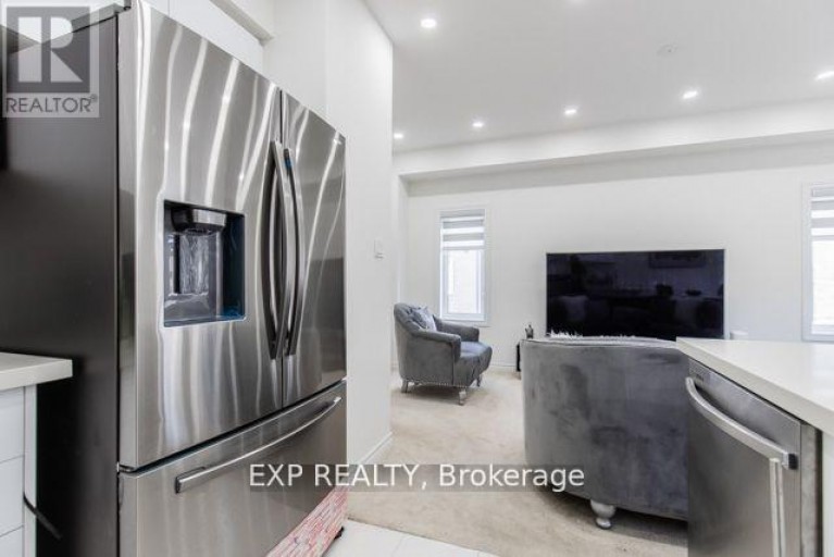 (MAIN) - 12 BOWERY ROAD, Brantford, Ontario, N3V0A9