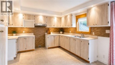 6 Lebel Court Campbellton New Brunswick photo 9