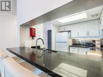 1616 - 250 WEBB DRIVE Mississauga (City Centre) Ontario photo 16