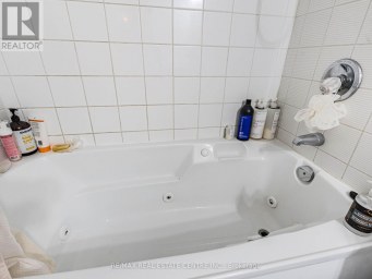 1616 - 250 WEBB DRIVE Mississauga (City Centre) Ontario photo 26