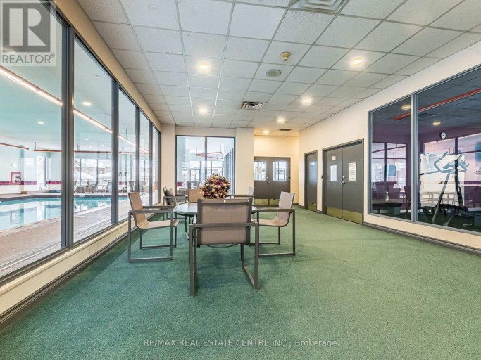 1616 - 250 WEBB DRIVE, Mississauga (City Centre), Ontario, L5B3Z4