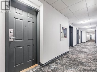 1616 - 250 WEBB DRIVE Mississauga (City Centre) Ontario photo 6
