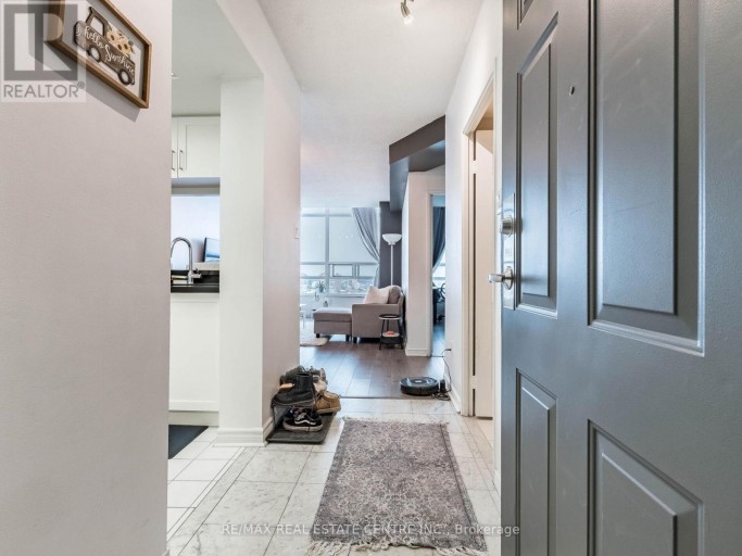 1616 - 250 WEBB DRIVE, Mississauga (City Centre), Ontario, L5B3Z4