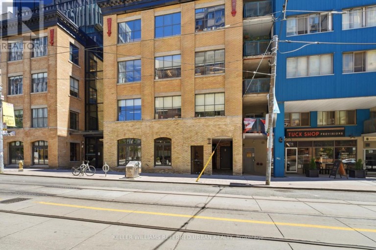 #110 - 35 MCCAUL STREET, Toronto (Kensington-Chinatown), Ontario, M5T1V7