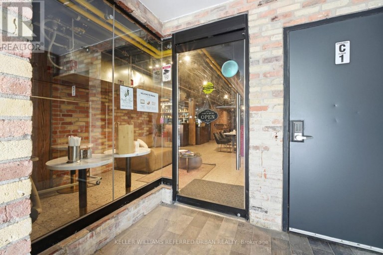 #110 - 35 MCCAUL STREET, Toronto (Kensington-Chinatown), Ontario, M5T1V7