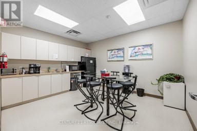 103 - 200 MATHESON BOULEVARD W Mississauga (Gateway) Ontario photo 5