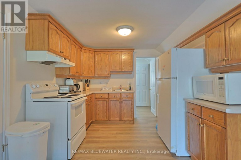75 RIVER ROAD, Lambton Shores (Grand Bend), Ontario, N0M1T0