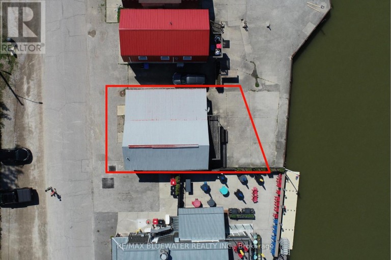 75 RIVER ROAD, Lambton Shores (Grand Bend), Ontario, N0M1T0