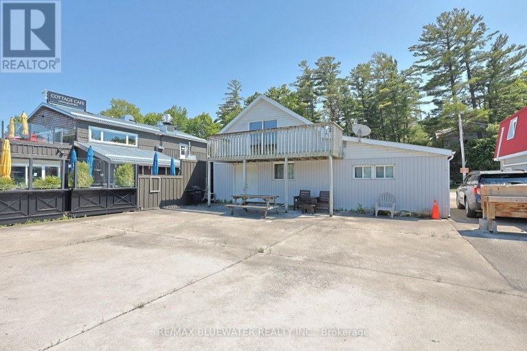 75 RIVER ROAD, Lambton Shores (Grand Bend), Ontario, N0M1T0