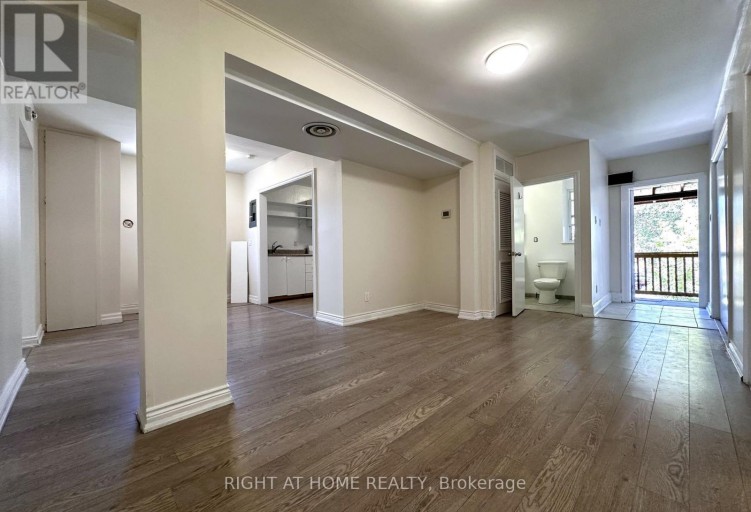 202 - 1911 WESTON ROAD, Toronto (Weston), Ontario, M9N1W7