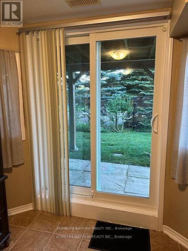 LOWER - 798 HILTON BOULEVARD, Newmarket (Stonehaven-Wyndham), Ontario, L3X2H6