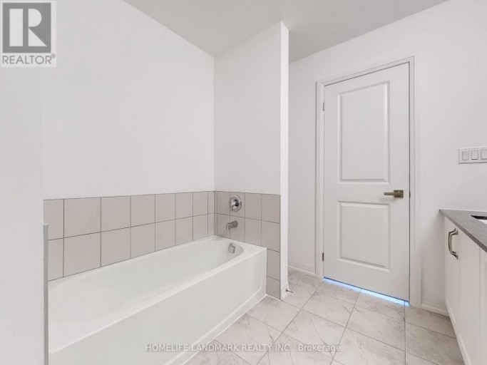 67 WHEATFIELD ROAD, Barrie, Ontario, L9J0T4