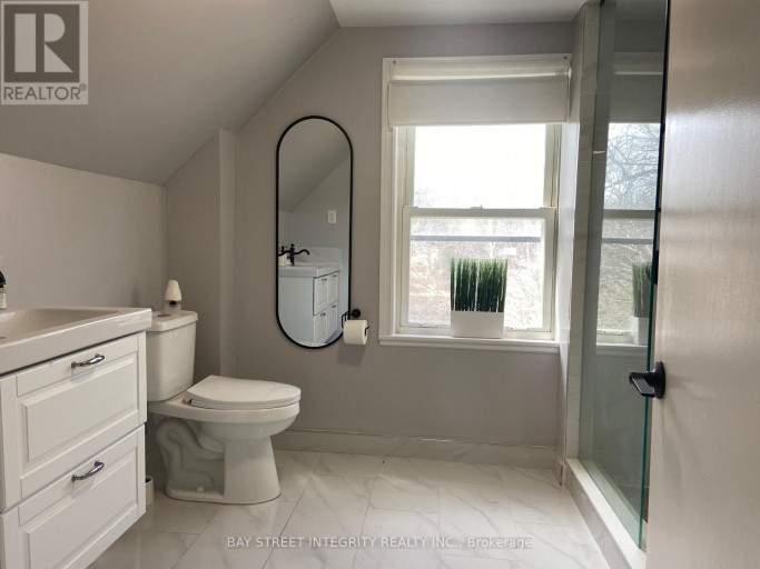 62 OTTAWA STREET, South Algonquin, Ontario, K0J2M0