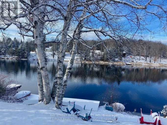 62 OTTAWA STREET, South Algonquin, Ontario, K0J2M0