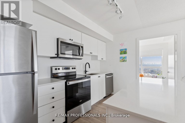 1603 - 10 WILBY CRESCENT, Toronto (Weston), Ontario, M9N0B6