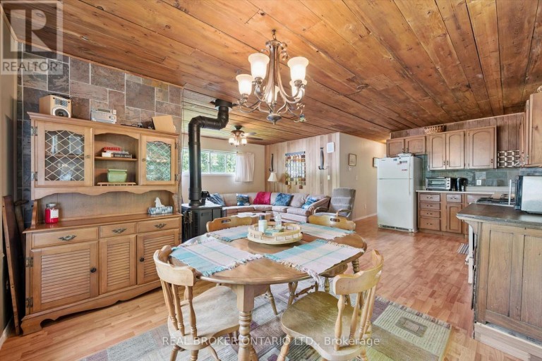 127 CEDAR CRESCENT, Centre Wellington, Ontario, N1M2W5