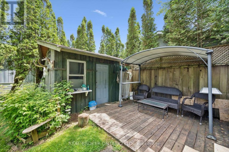 127 CEDAR CRESCENT, Centre Wellington, Ontario, N1M2W5