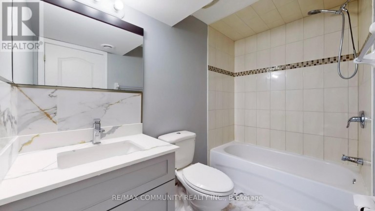 BASEMENT - 32 FAYWOOD DRIVE, Brampton (Fletcher's West), Ontario, L6Y4K3