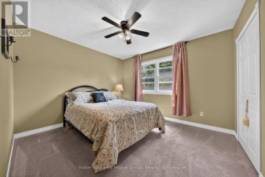 2 GOW STREET Centre Wellington (Fergus) Ontario photo 22
