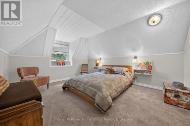 2 GOW STREET Centre Wellington (Fergus) Ontario photo 29