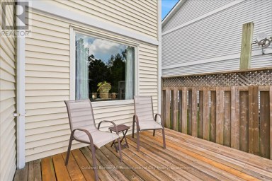 75 EDISON CRESCENT Stratford Ontario photo 33