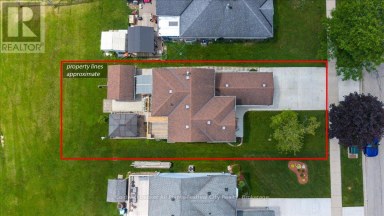 75 EDISON CRESCENT Stratford Ontario photo 45