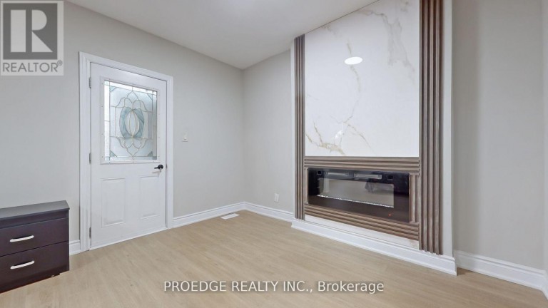 177 WALLACE AVENUE, Toronto (Dovercourt-Wallace Emerson-Junction), Ontario, M6H1V3