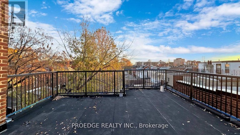 177 WALLACE AVENUE, Toronto (Dovercourt-Wallace Emerson-Junction), Ontario, M6H1V3