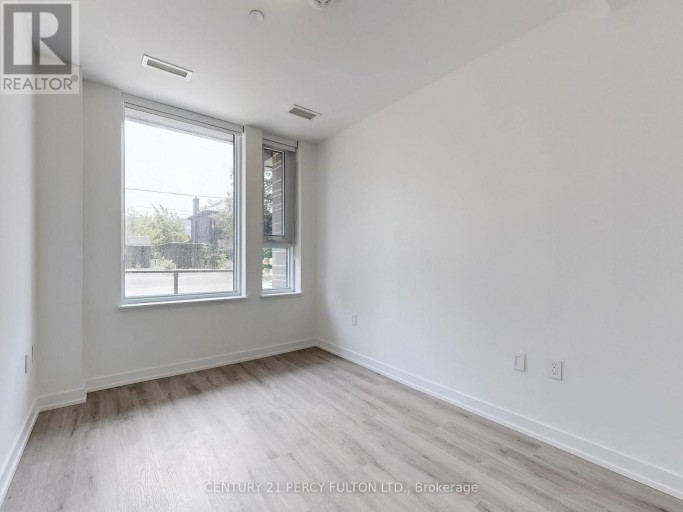 105 - 556 MARLEE AVENUE, Toronto (Yorkdale-Glen Park), Ontario, M6B0B1