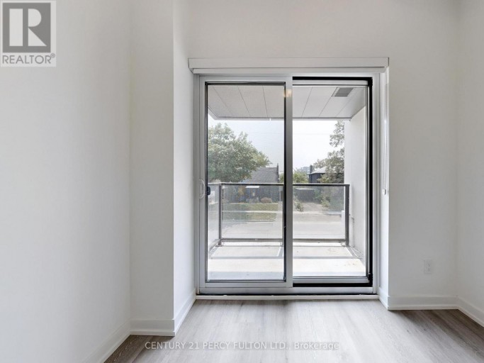 105 - 556 MARLEE AVENUE, Toronto (Yorkdale-Glen Park), Ontario, M6B0B1