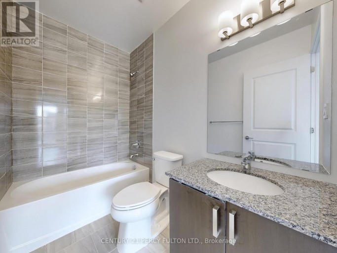 105 - 556 MARLEE AVENUE, Toronto (Yorkdale-Glen Park), Ontario, M6B0B1