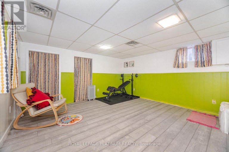 232 DURHAM STREET, Oshawa (Vanier), Ontario, L1J5R3