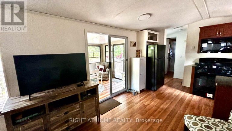 29 MAPLE RIDGE - 1336 SOUTH MORRISON LAKE ROAD, Gravenhurst (Wood (Gravenhurst)), Ontario, P0E1G0