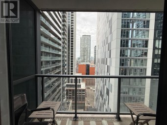 2010 - 88 BLUE JAYS WAY Toronto (Waterfront Communities) Ontario photo 10