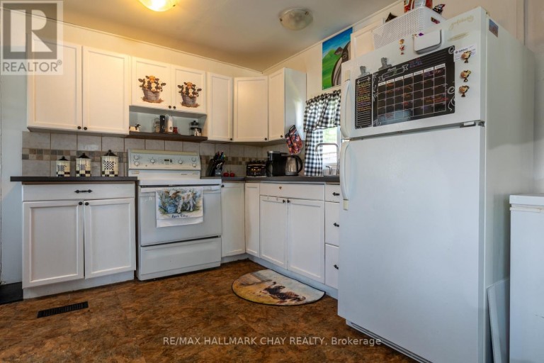 1331 HILLTOP ROAD, Severn, Ontario, L3V0V1