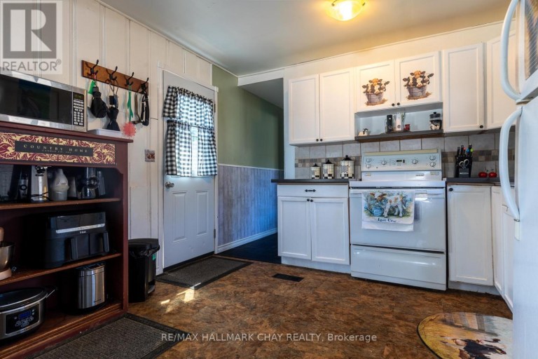 1331 HILLTOP ROAD, Severn, Ontario, L3V0V1