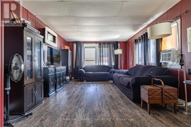 1331 HILLTOP ROAD, Severn, Ontario, L3V0V1