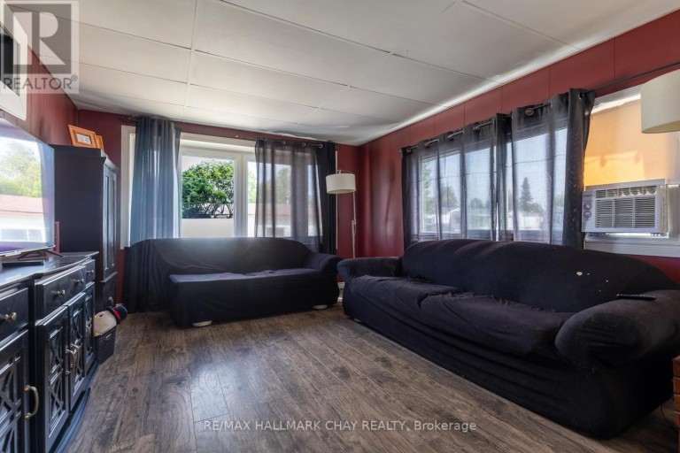 1331 HILLTOP ROAD, Severn, Ontario, L3V0V1