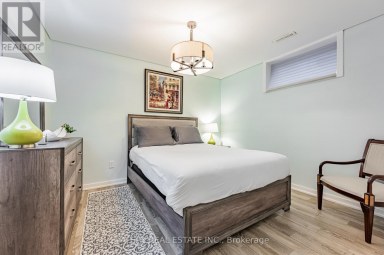 LOWER - 110 STRATHNAIRN AVENUE Toronto (Beechborough-Greenbrook) Ontario photo 7