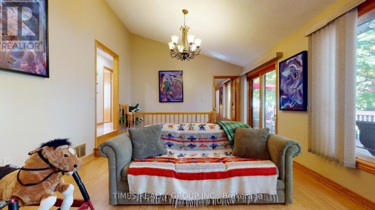 26 EVANS DRIVE, Kawartha Lakes (Somerville), Ontario, K0M1N0