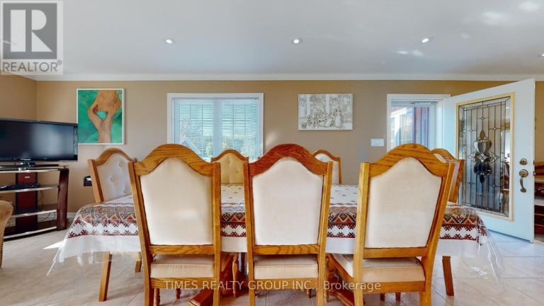 26 EVANS DRIVE, Kawartha Lakes (Somerville), Ontario, K0M1N0