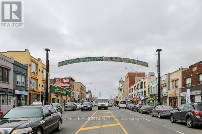 201 - 683 DANFORTH AVENUE, Toronto (North Riverdale), Ontario, M4J1L2