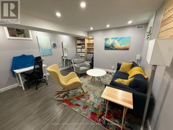 UNIT 1 LOWER - 2134 DUNDAS STREET W Toronto (Roncesvalles) Ontario photo 13