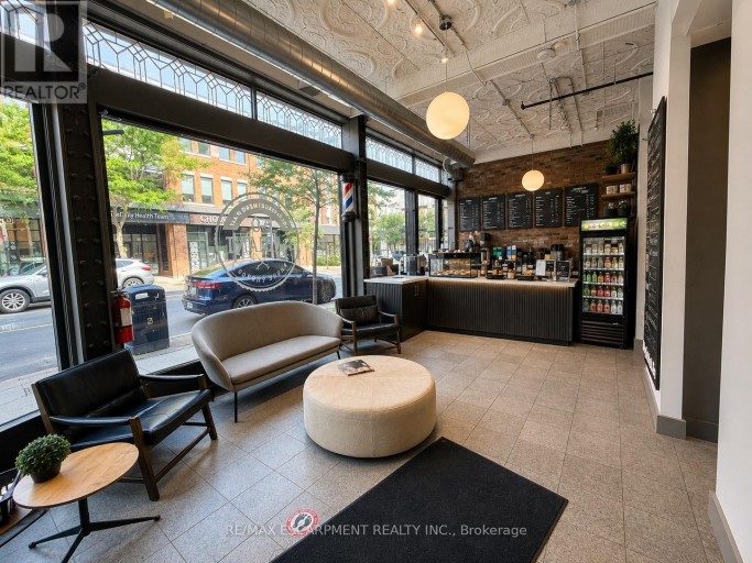 18 - 118 JAMES STREET N, Hamilton (Beasley), Ontario, L8R2K7