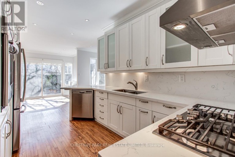 124 GLEN ROAD, Toronto (Rosedale-Moore Park), Ontario, M4W2W2