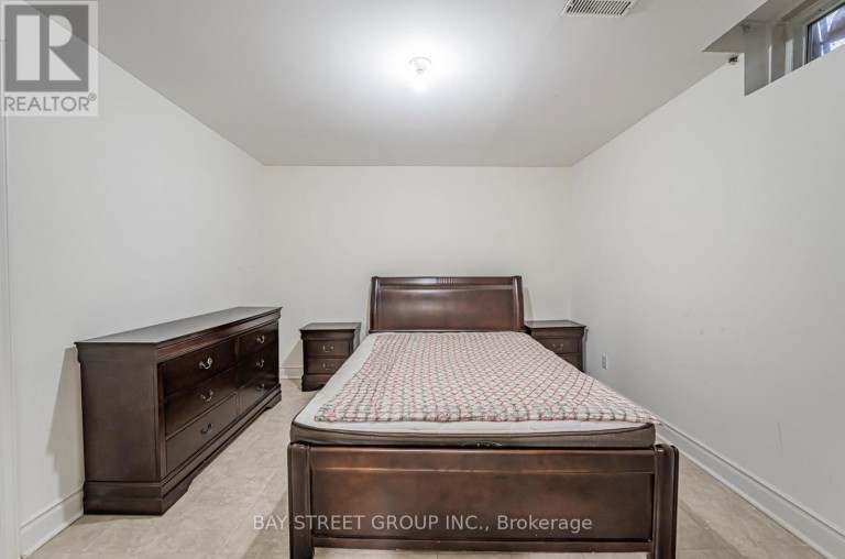29 ASHMORE CRESCENT, Markham (Milliken Mills East), Ontario, L3R6T8